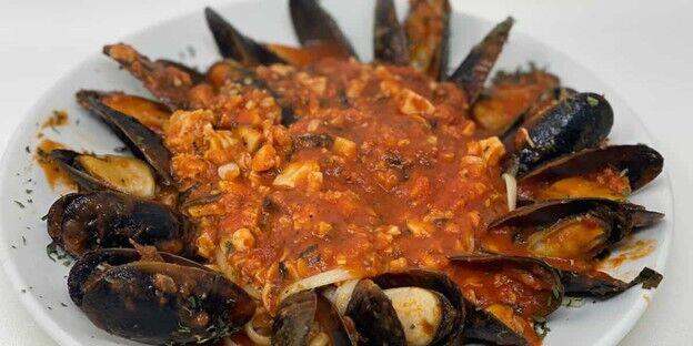Mussels and Clams Marinara